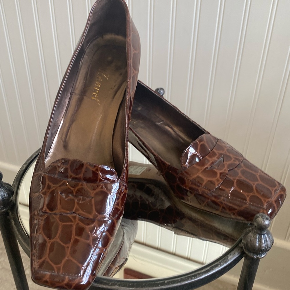 VERO CUOIO Italian made women’s heeled shoe